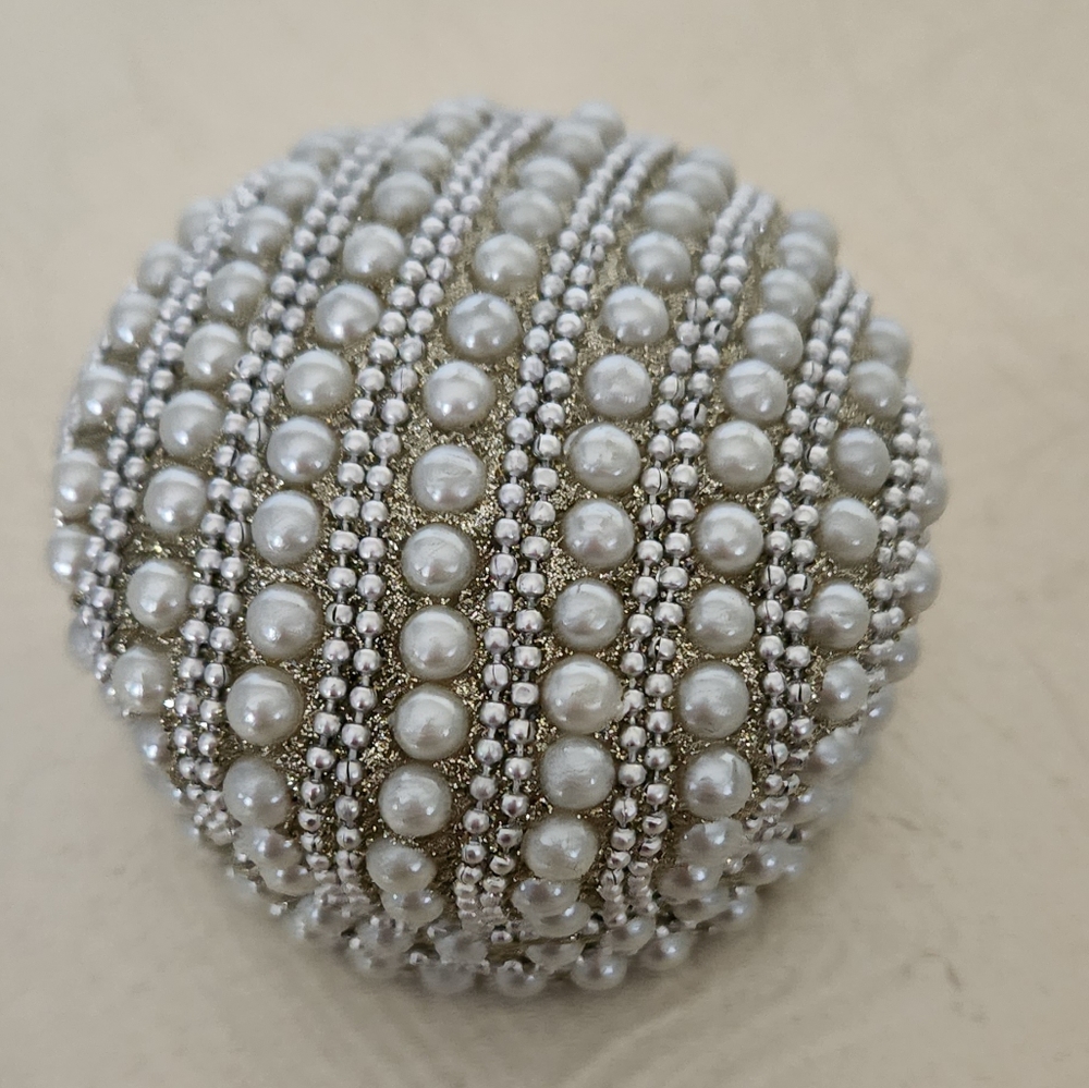 White Pearl Jewllary box